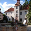 N�m�st� v T�eboni